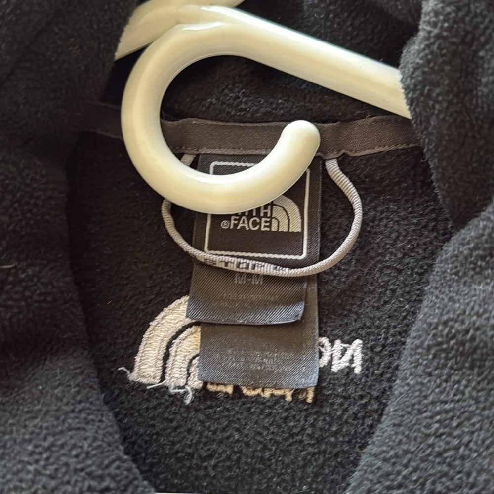 The North Face Men's Black Fleece Jacket